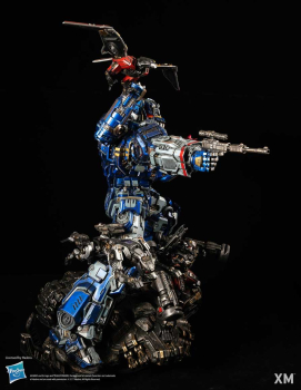 XM Studios Soundwave